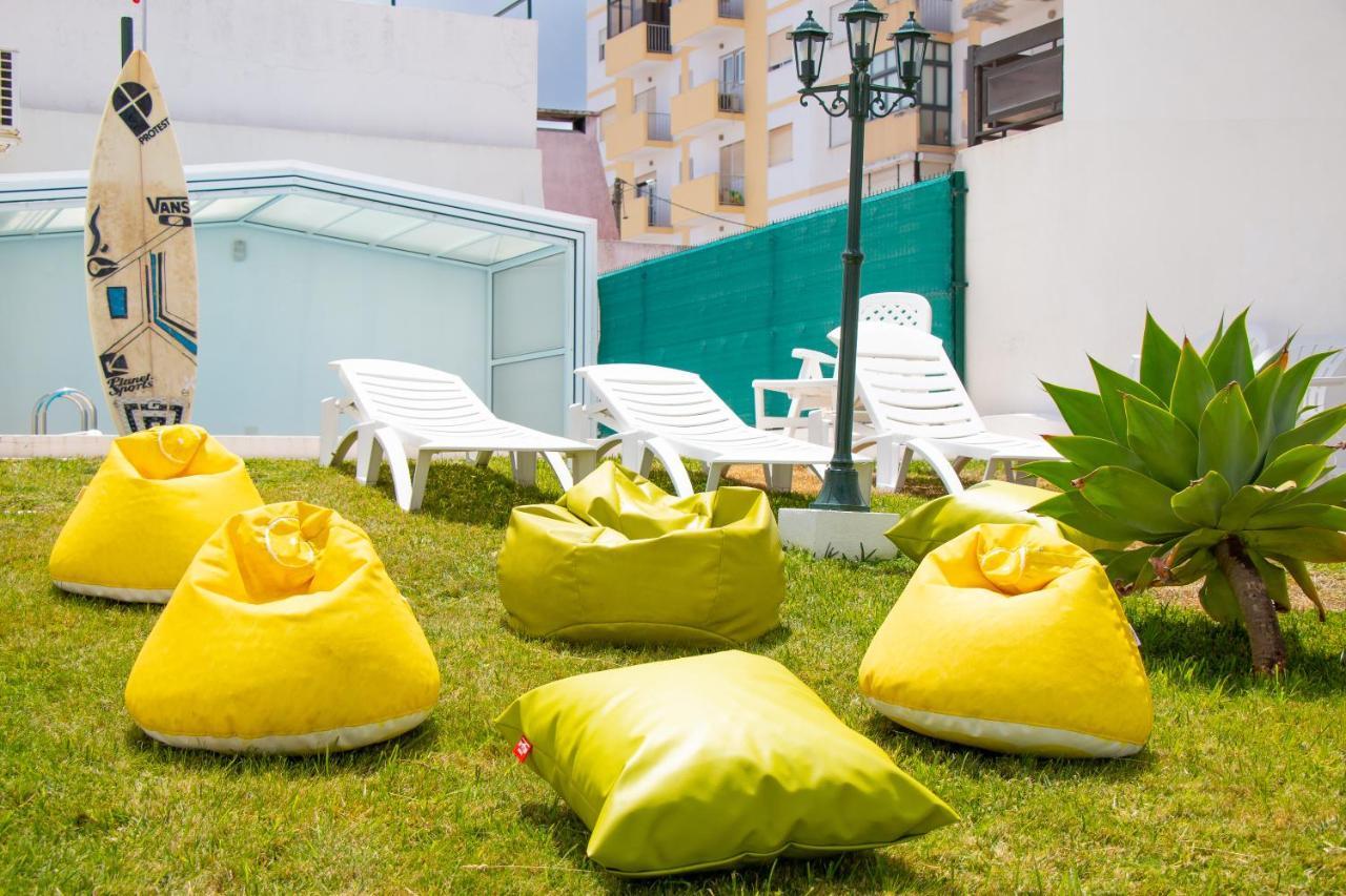Mahara Caparica Surf Camp カパリカ エクステリア 写真